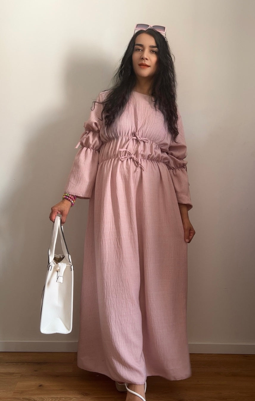 Kleid mit Ärmeln