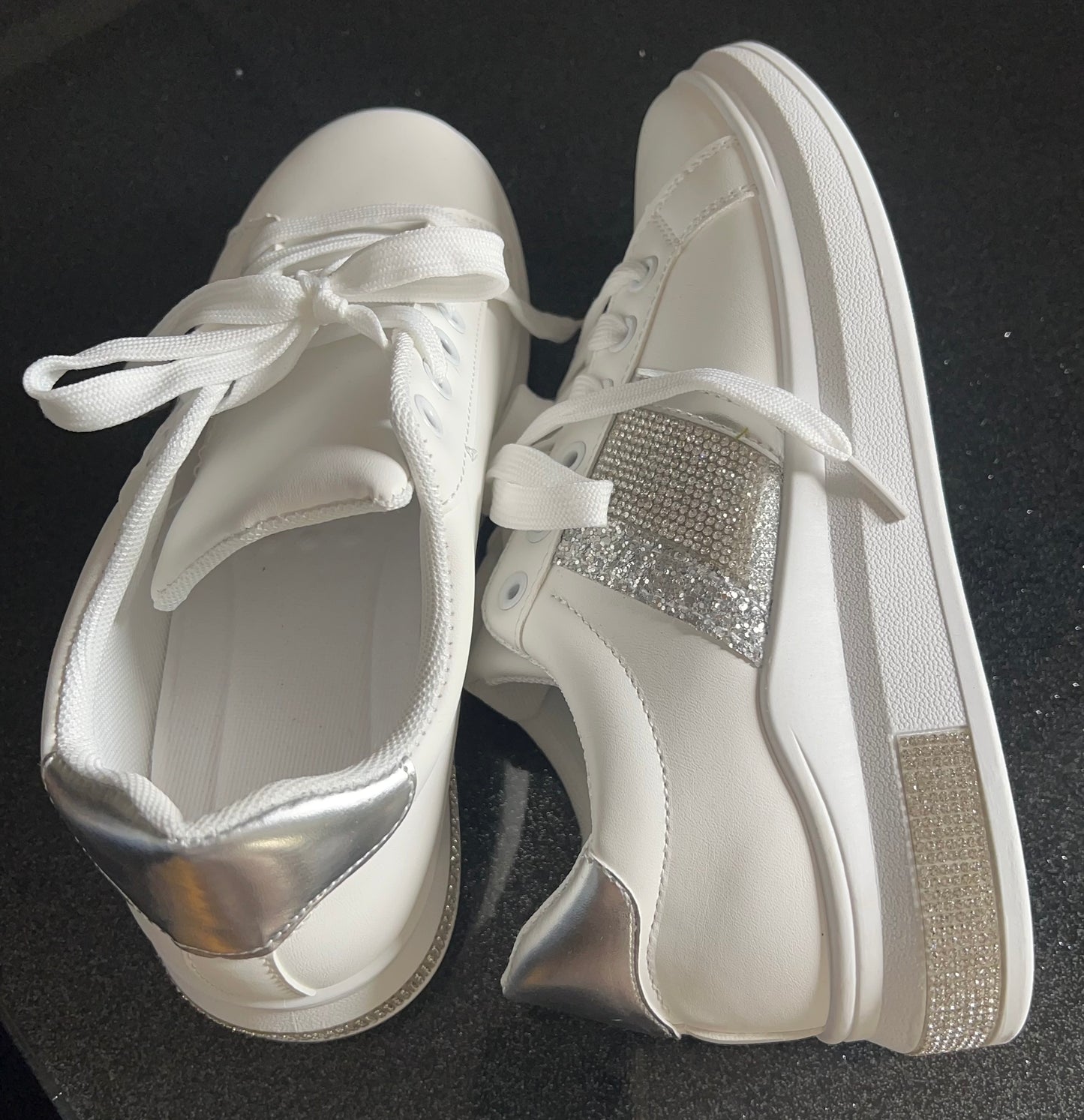 Sneaker Butterfly Love