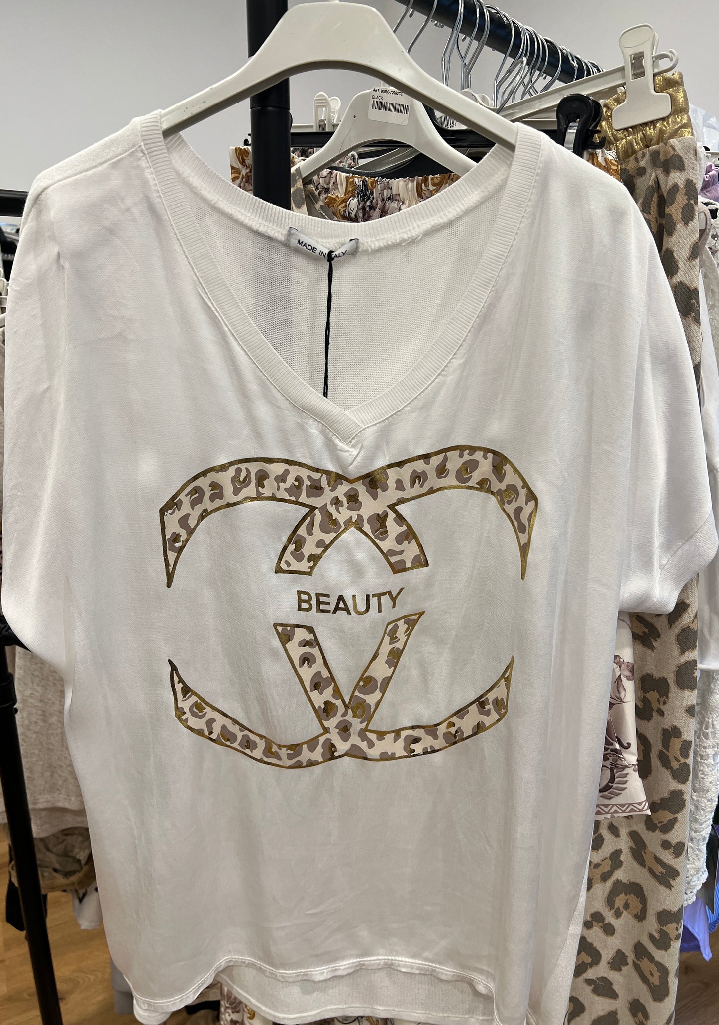 Charlotte Hose Lion