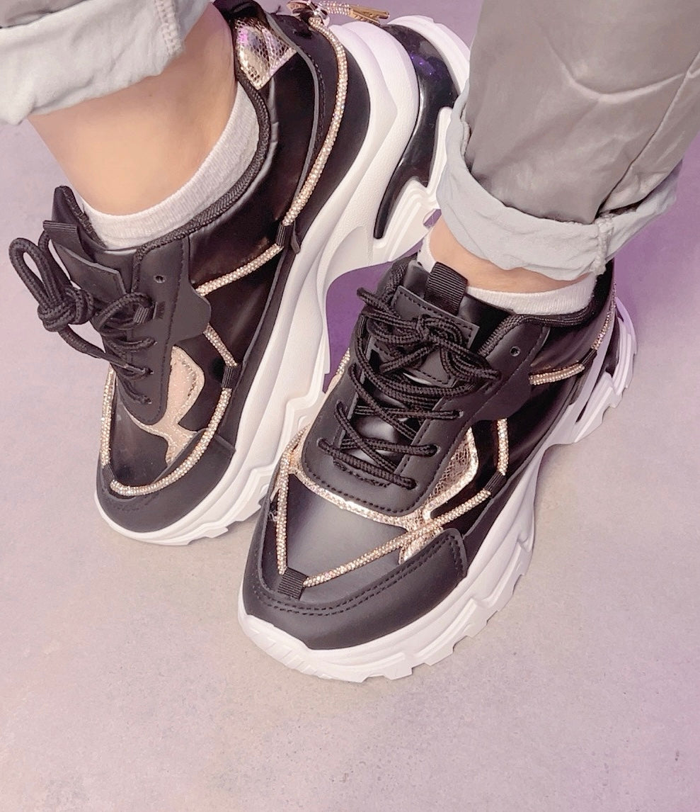 Sneaker